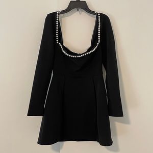 ODD MUSE ULTIMATE PEARL DRESS - Size M - NWT